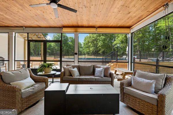 $1,050,000 | 425 Dean Road, Barnesville, GA 30204
