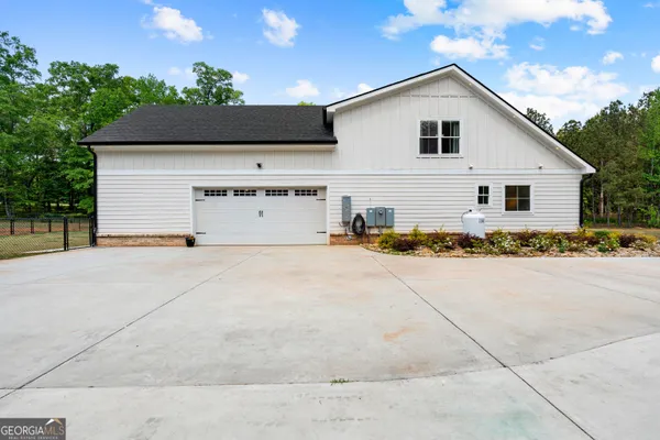 $1,050,000 | 425 Dean Road, Barnesville, GA 30204