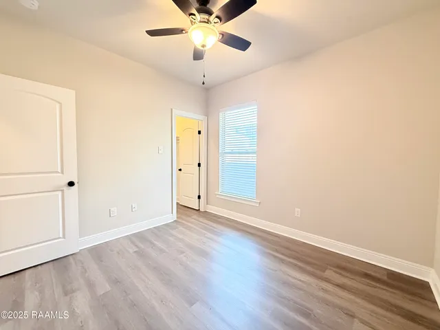 $2,100 | 206 Caillou Grove Road, Youngsville, LA 70592