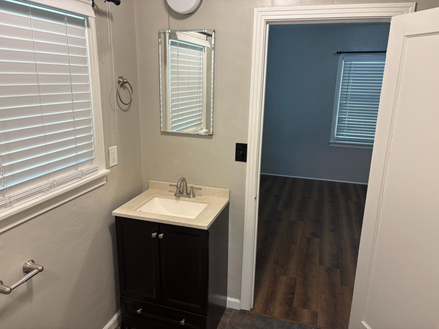 318 Bodem Street Modesto, CA 95350 - Photo 8 of 17