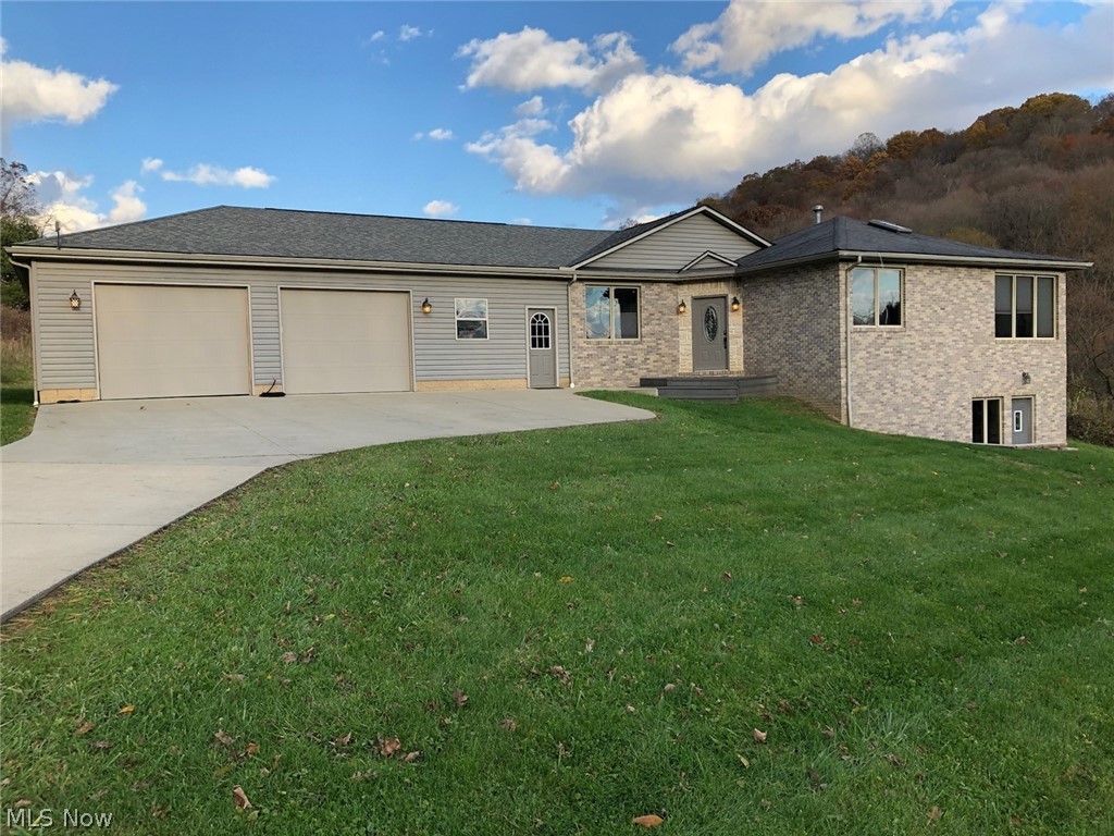 3127 Roxford Church Road Southeast Dennison, OH 44621 - Photo 1 of 25