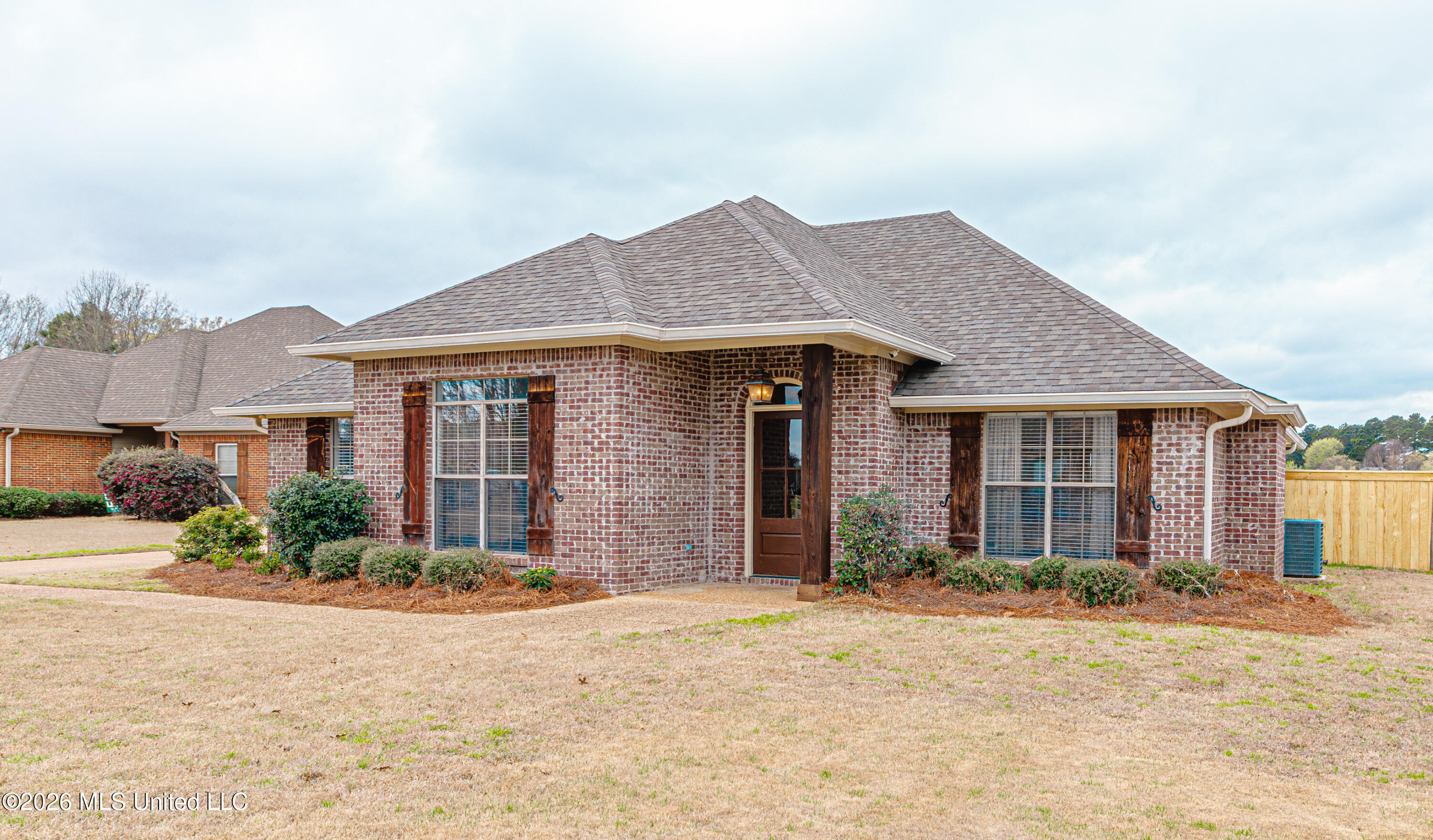 107 Memory Lane Madison, MS 39110 - Photo 2 of 42 1R4A5464