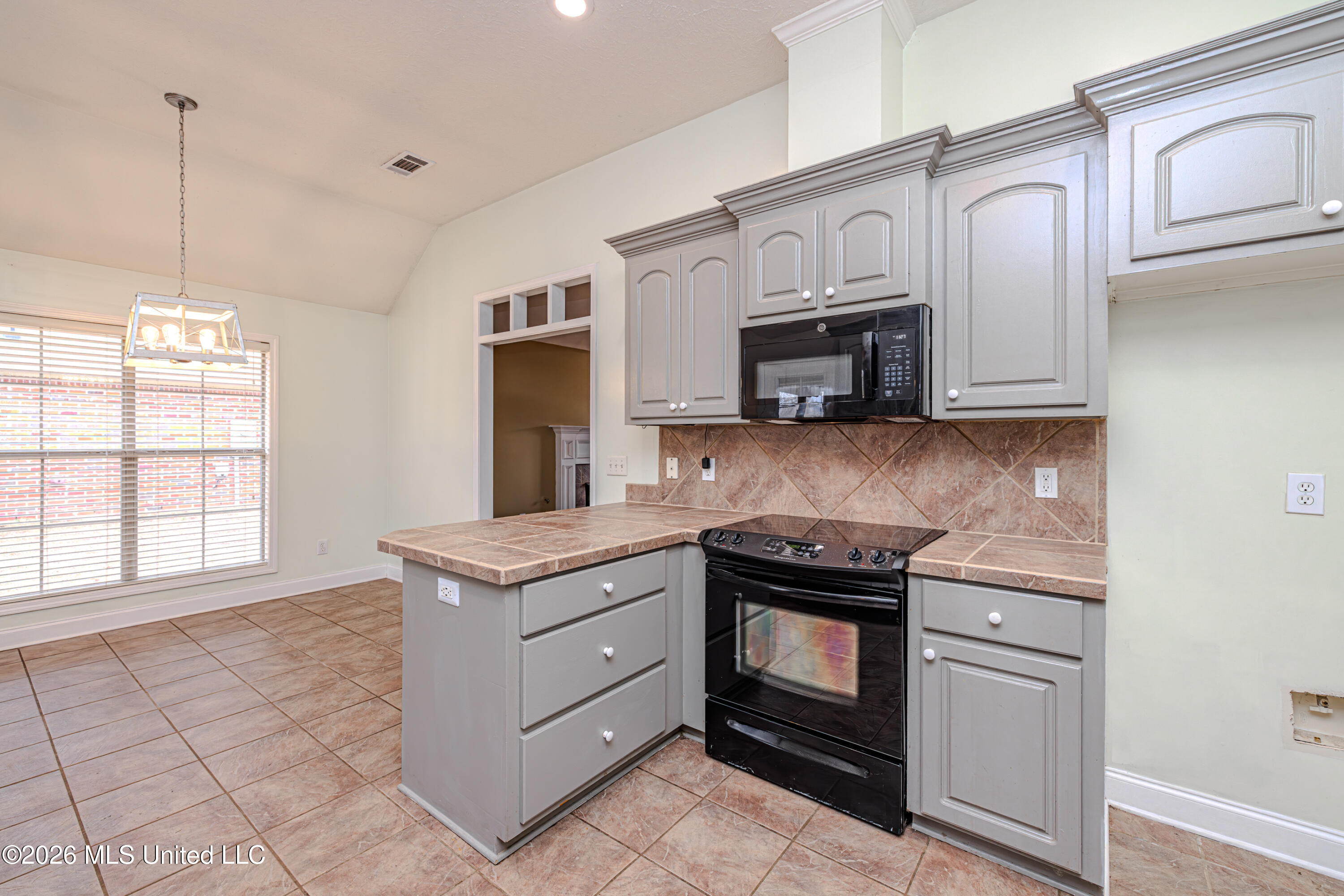 107 Memory Lane Madison, MS 39110 - Photo 8 of 42 1R4A5496