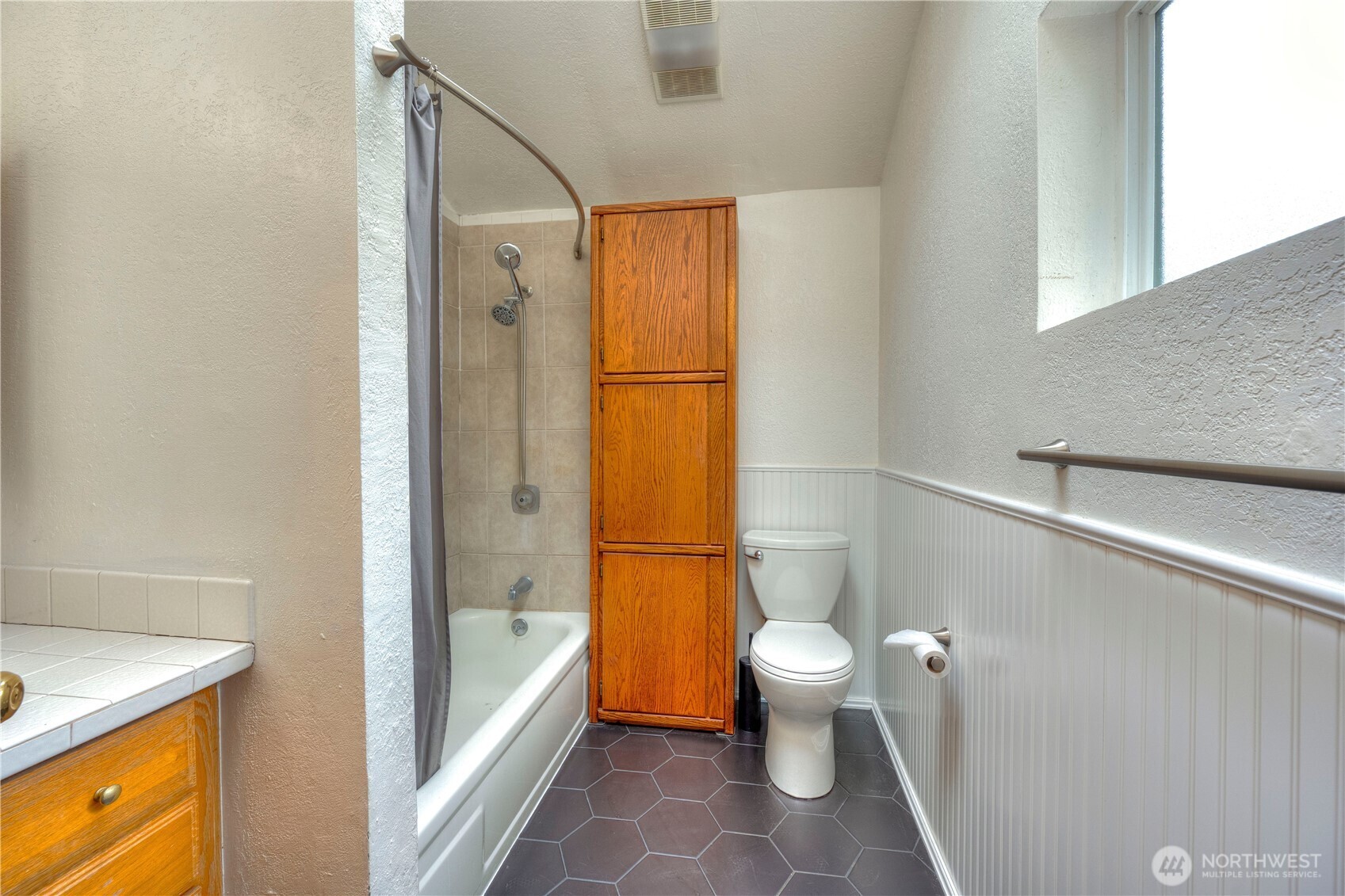 8325 Spurgeon Creek Road Southeast Olympia, WA 98513 - Photo 12 of 16