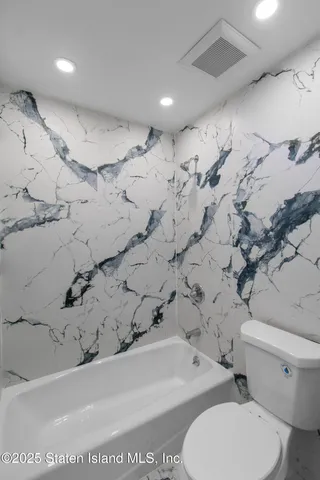 $979,000 | 75 Muller Avenue | Westerleigh