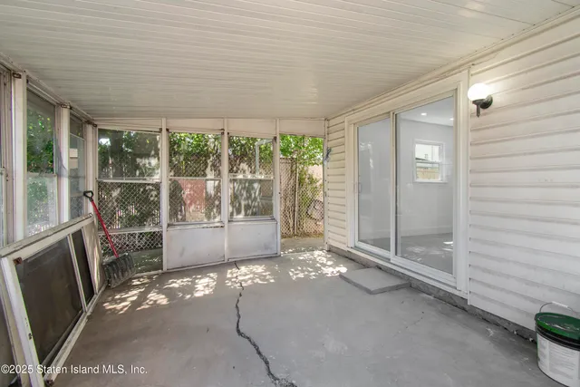 $979,000 | 75 Muller Avenue | Westerleigh