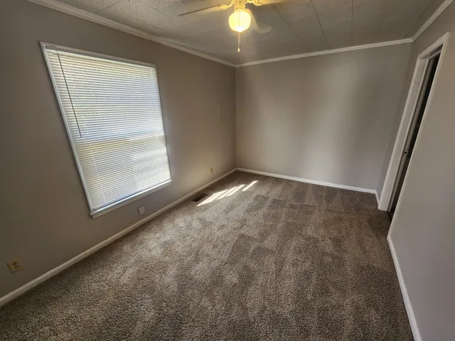 $795 | 1103 Main Street, Clarksville, TN 37040