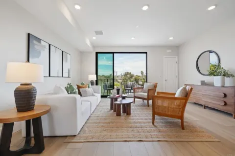 $1,650,000 | 324 Chinquapin Avenue, Carlsbad, CA 92008