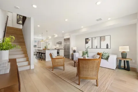 $1,650,000 | 324 Chinquapin Avenue, Carlsbad, CA 92008