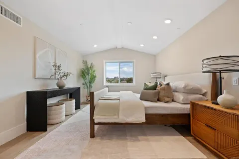 $1,650,000 | 324 Chinquapin Avenue, Carlsbad, CA 92008