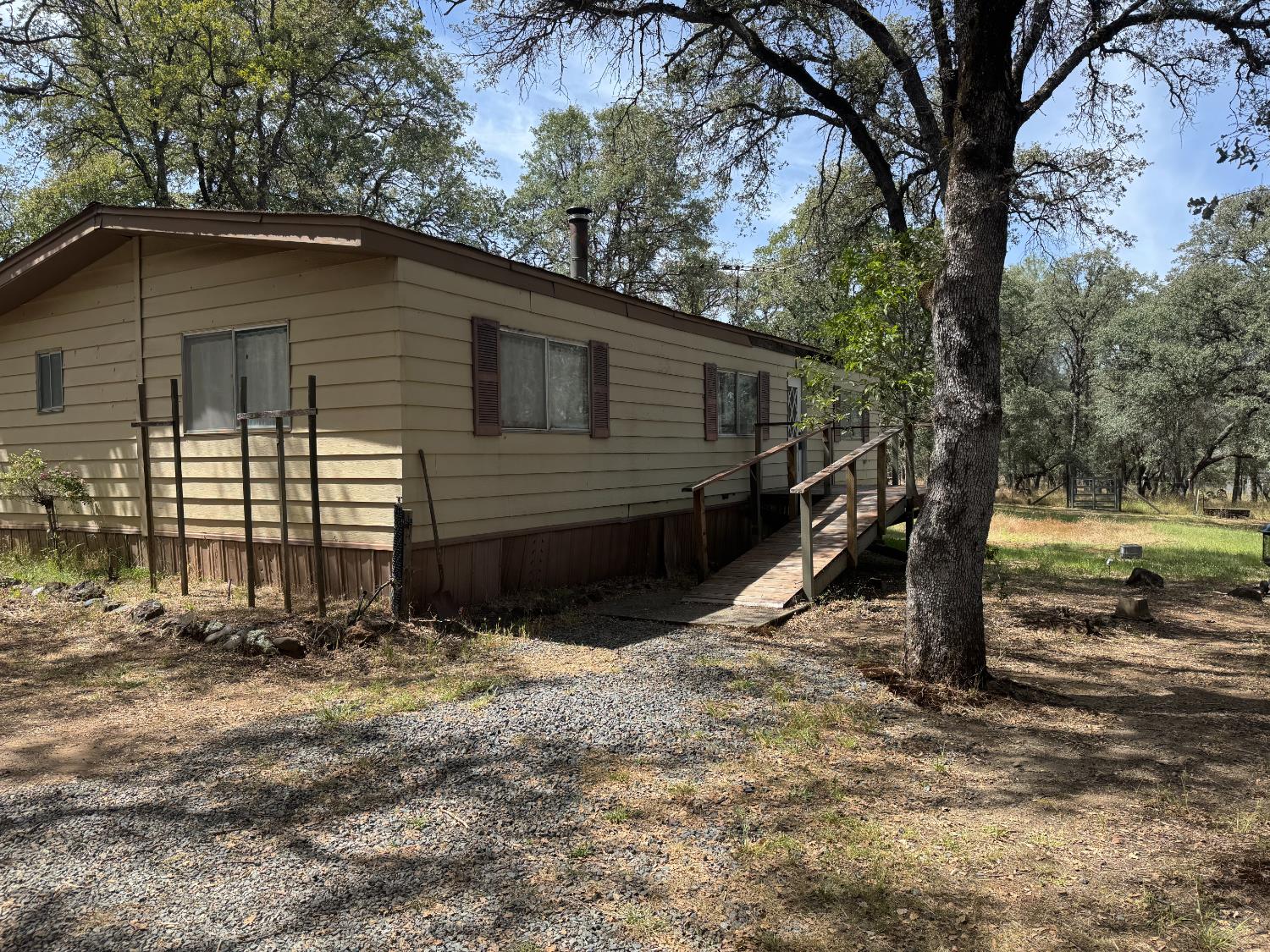 11168 Lone Star Road Auburn, CA 95602 - Photo 5 of 51
