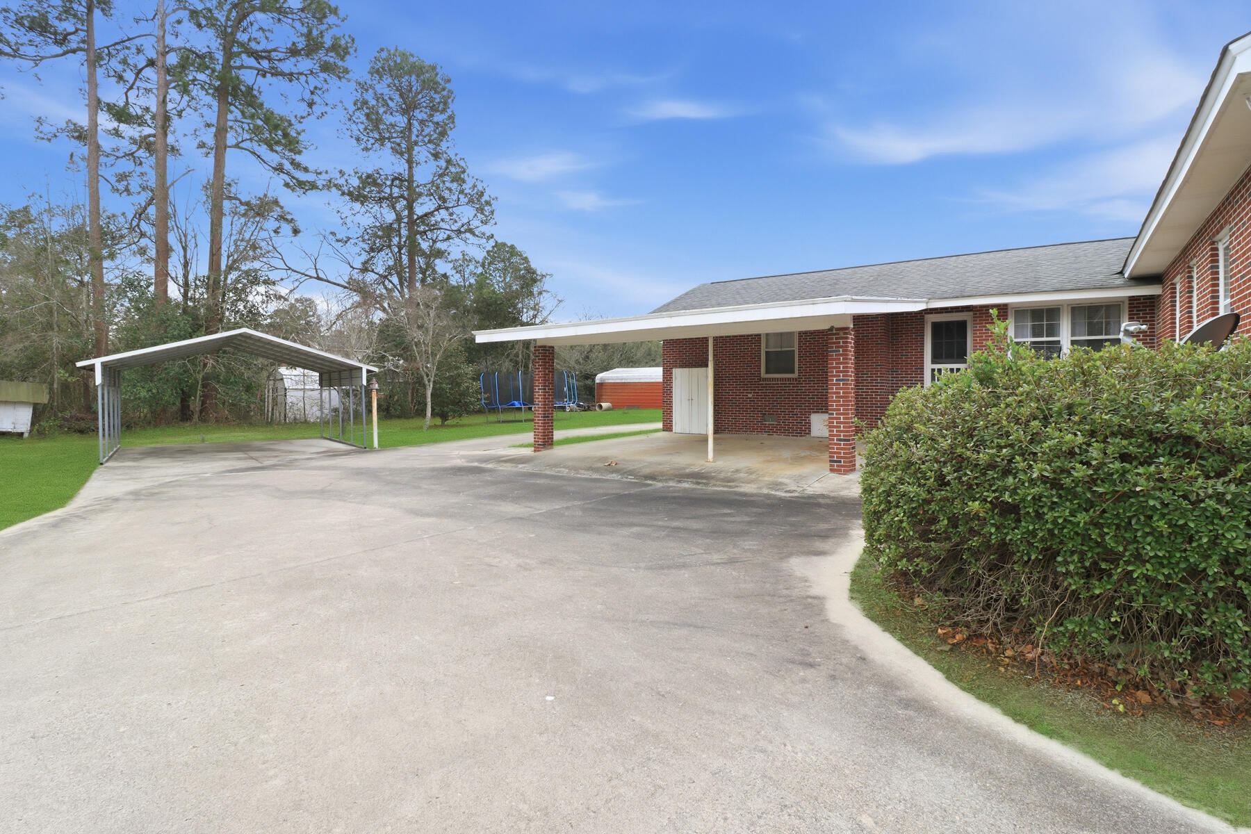 319 East Hampton Street Elloree, SC 29047 - Photo 33 of 34