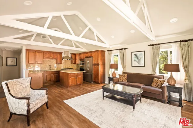 $3,498,000 | 1047 East Pomello Drive, Claremont, CA 91711