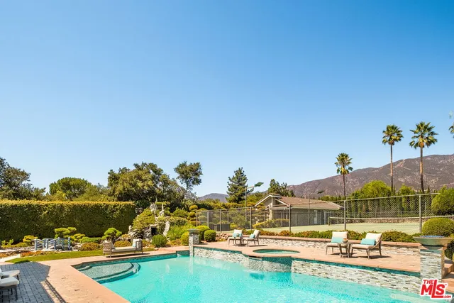 $3,498,000 | 1047 East Pomello Drive, Claremont, CA 91711