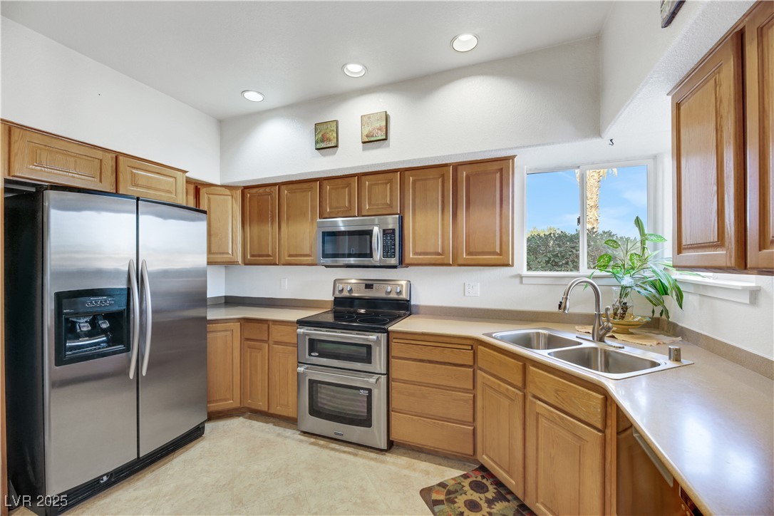8830 Rancho Destino Road Las Vegas, NV 89123 - Photo 16 of 69 Gallery Image 16