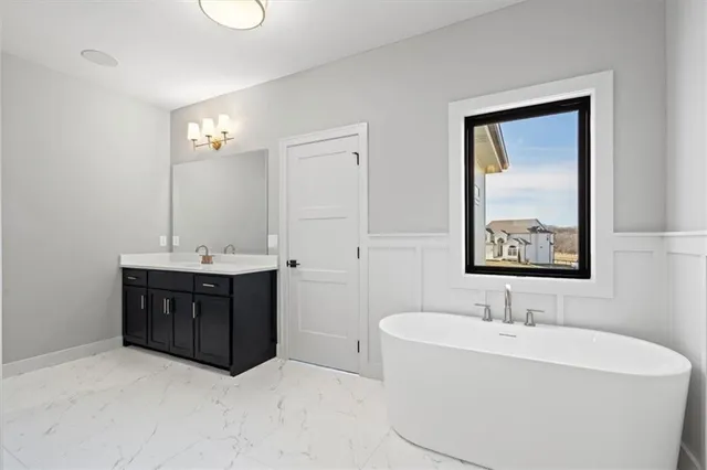 $730,000 | 2319 Southwest Serena Place, Lee's Summit, MO 64082