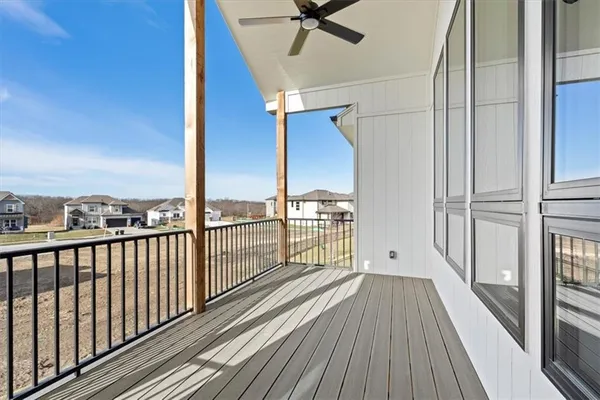 $728,500 | 2319 Southwest Serena Place, Lee's Summit, MO 64082