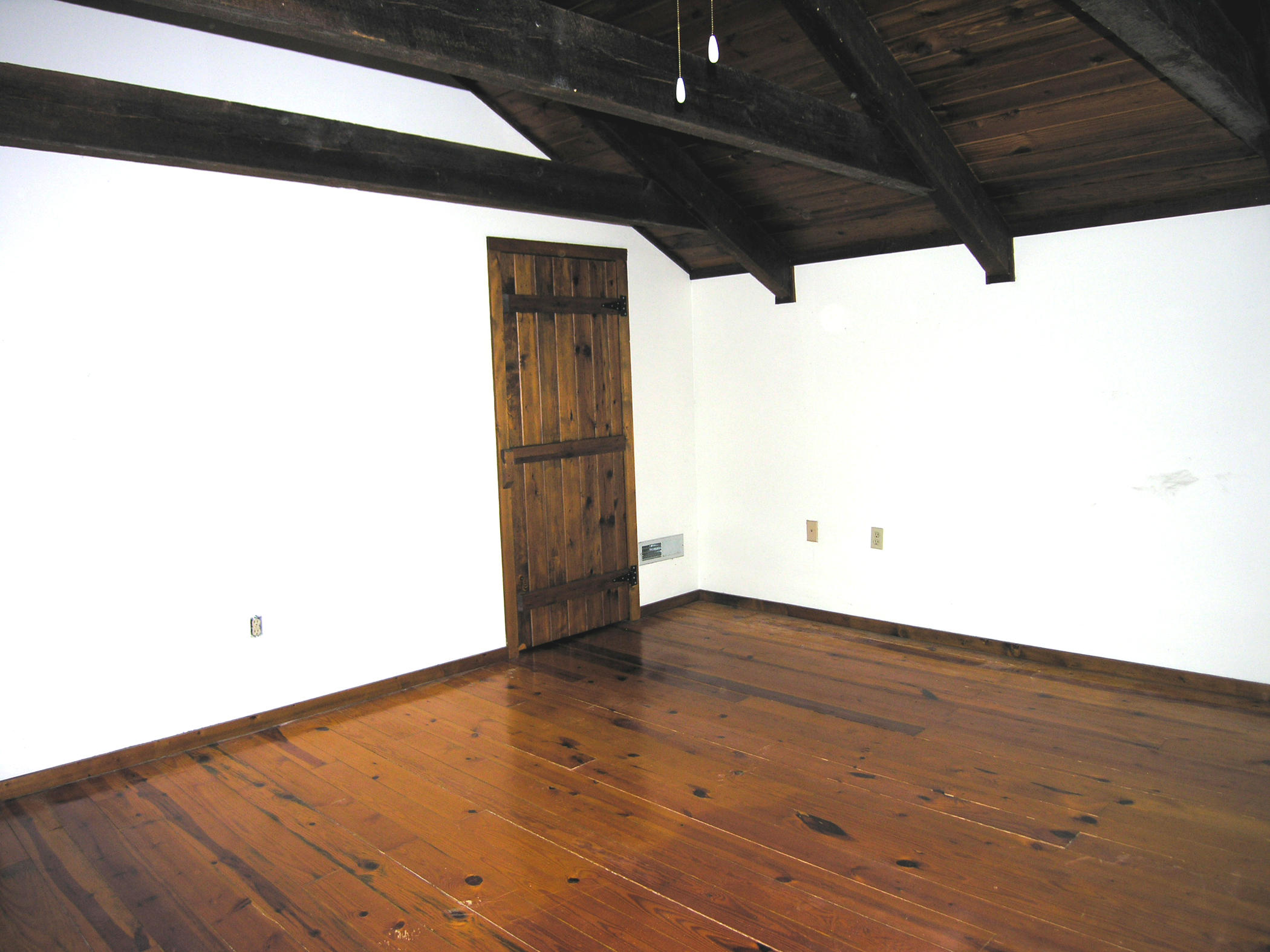 725 Corntassel Road Vonore, TN 37885 - Photo 9 of 12 Upstairs Bedroom