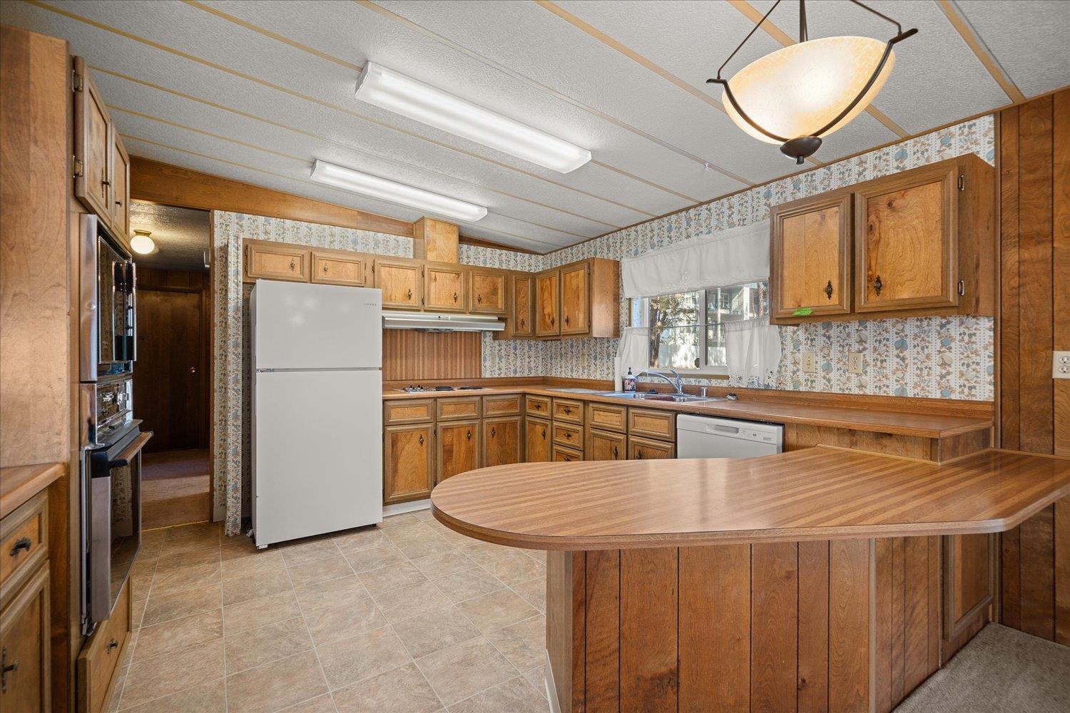 12704 North Ruby Road Spokane, WA 99218 - Photo 13 of 33