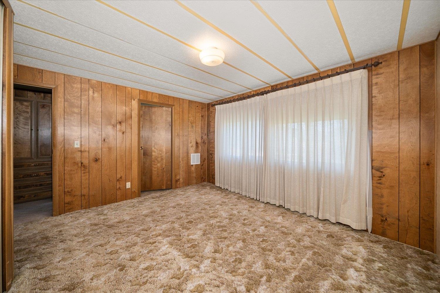 12704 North Ruby Road Spokane, WA 99218 - Photo 17 of 33