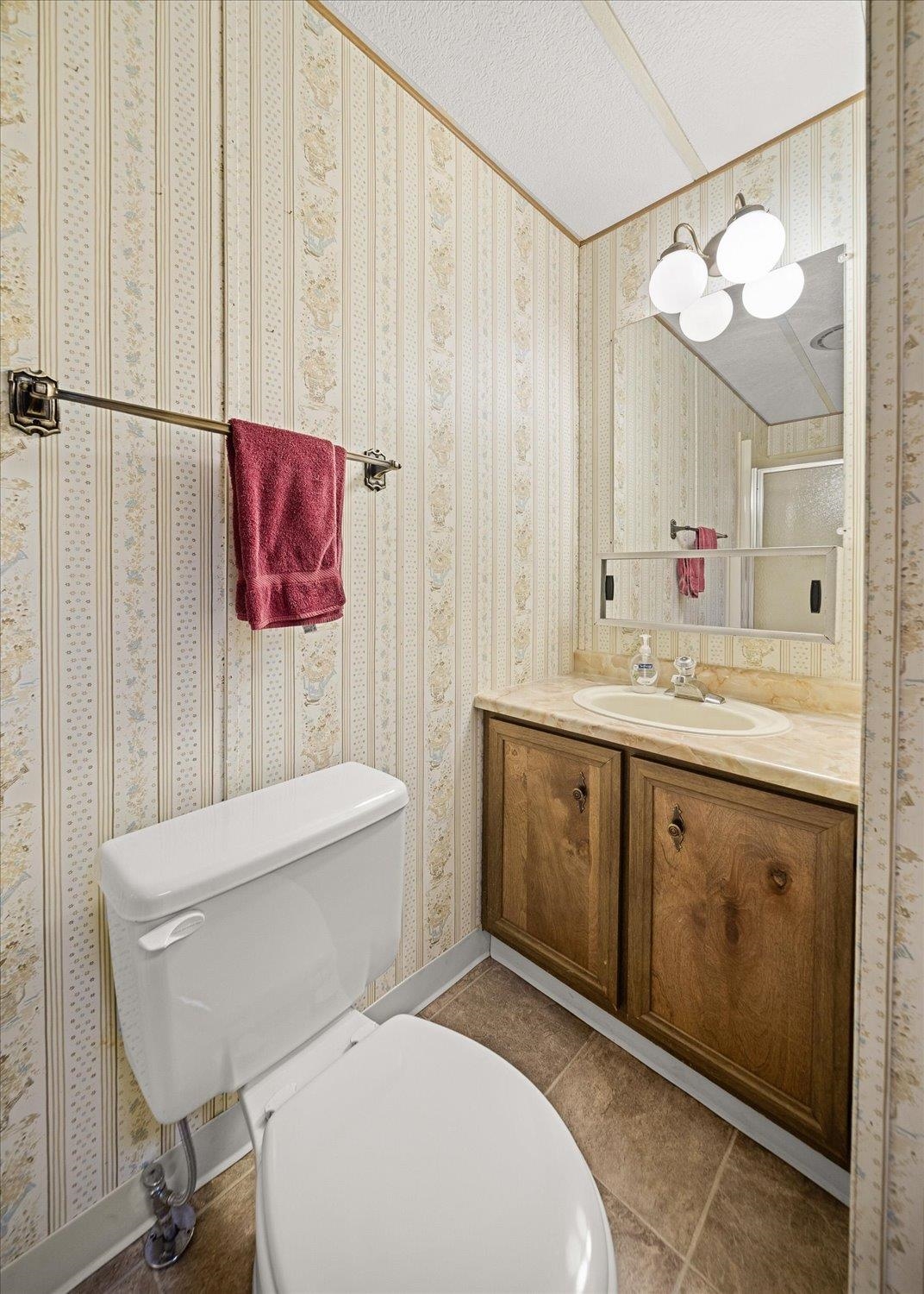 12704 North Ruby Road Spokane, WA 99218 - Photo 21 of 33