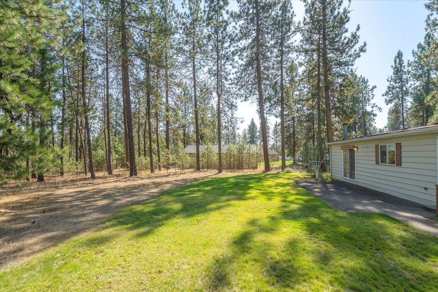 12704 North Ruby Road Spokane, WA 99218 - Photo 25 of 33