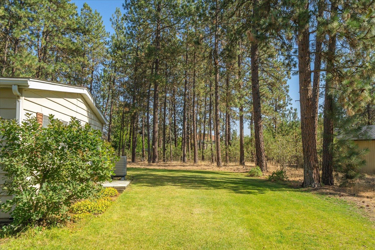 12704 North Ruby Road Spokane, WA 99218 - Photo 30 of 33