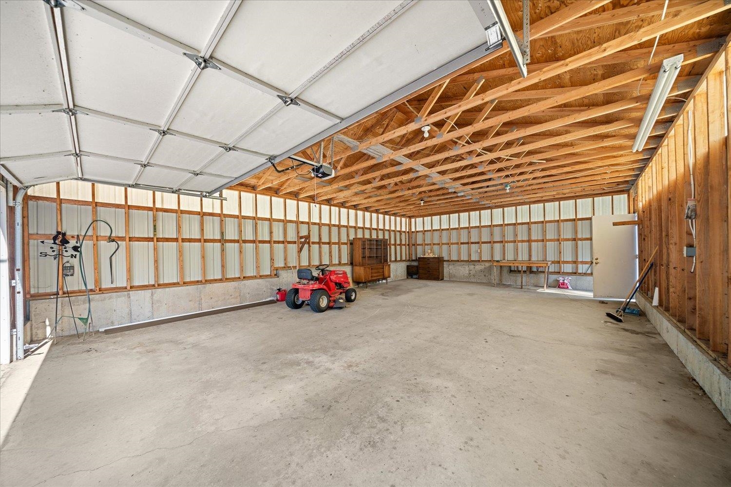 12704 North Ruby Road Spokane, WA 99218 - Photo 32 of 33