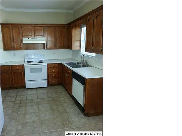 100 Cambridge Pointe Circle Alabaster, AL 35007 - Photo 5 of 12