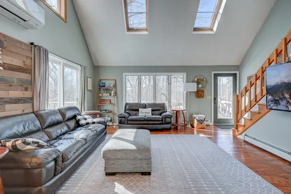 $699,000 | 5 Holiday Ridge Road, Bartlett, NH 03812