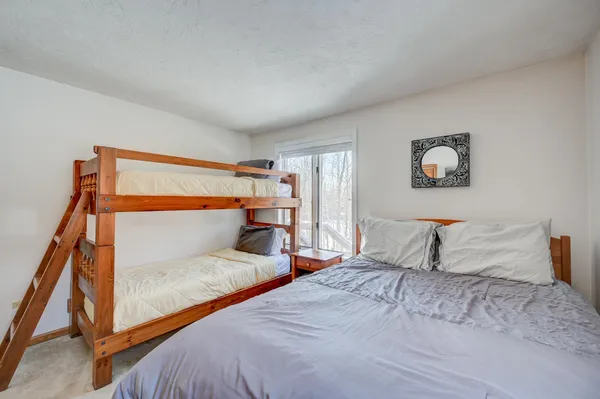 $699,000 | 5 Holiday Ridge Road, Bartlett, NH 03812