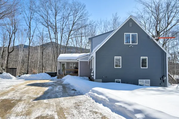$699,000 | 5 Holiday Ridge Road, Bartlett, NH 03812