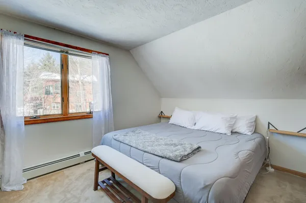 $699,000 | 5 Holiday Ridge Road, Bartlett, NH 03812