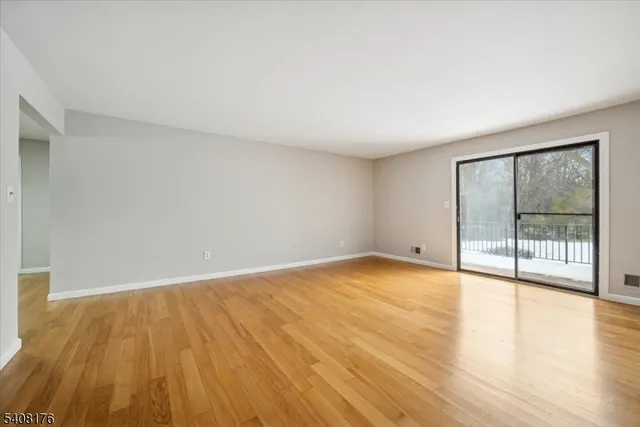 $2,100 | 911 Merritt Drive, Unit B2, Hillsborough, NJ 08844