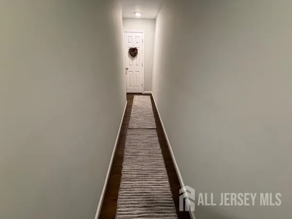 $290,000 | 432 College Drive, Unit 432, Edison, NJ 08817