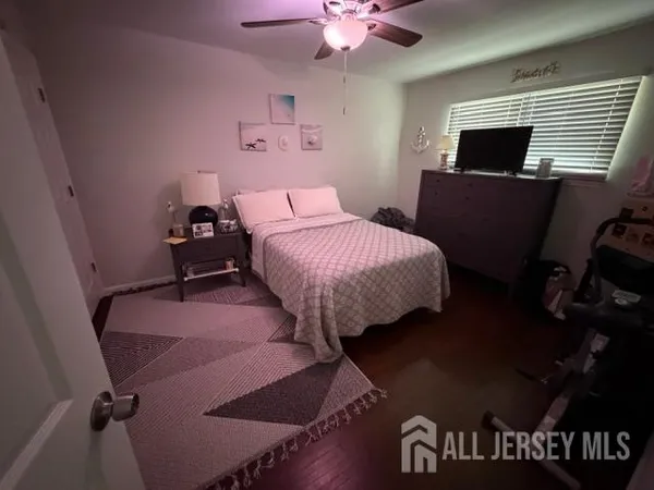 $290,000 | 432 College Drive, Unit 432, Edison, NJ 08817