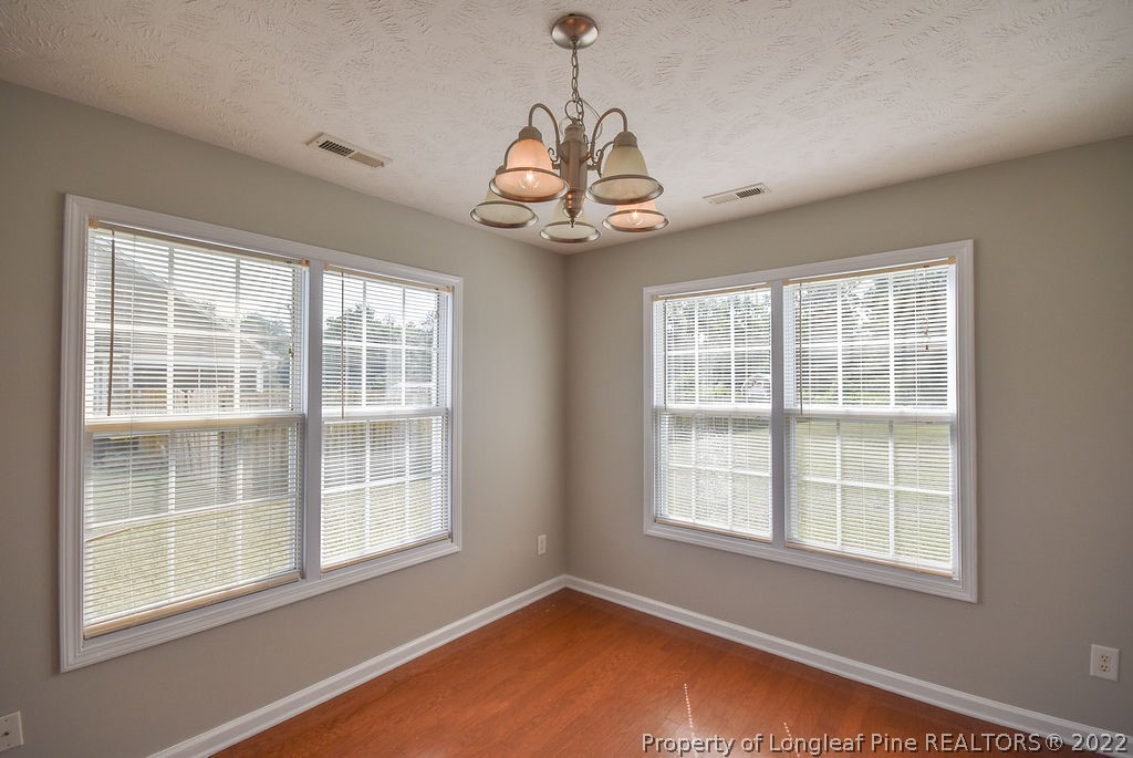 6700 Valley Falls Road Hope Mills, NC 28348 - Photo 18 of 48 an empty room with a window