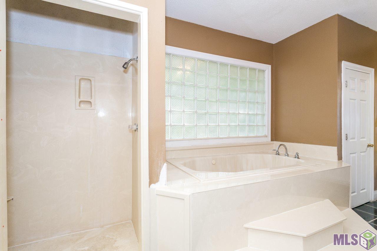 9941 Cane Bayou Road Port Allen, LA 70767 - Photo 25 of 42 Gallery Image 25