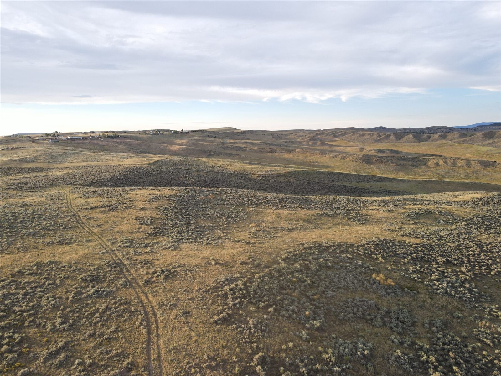 40 Highway 40 Craig, CO 81625 - Photo 20 of 23 a view of an ocean