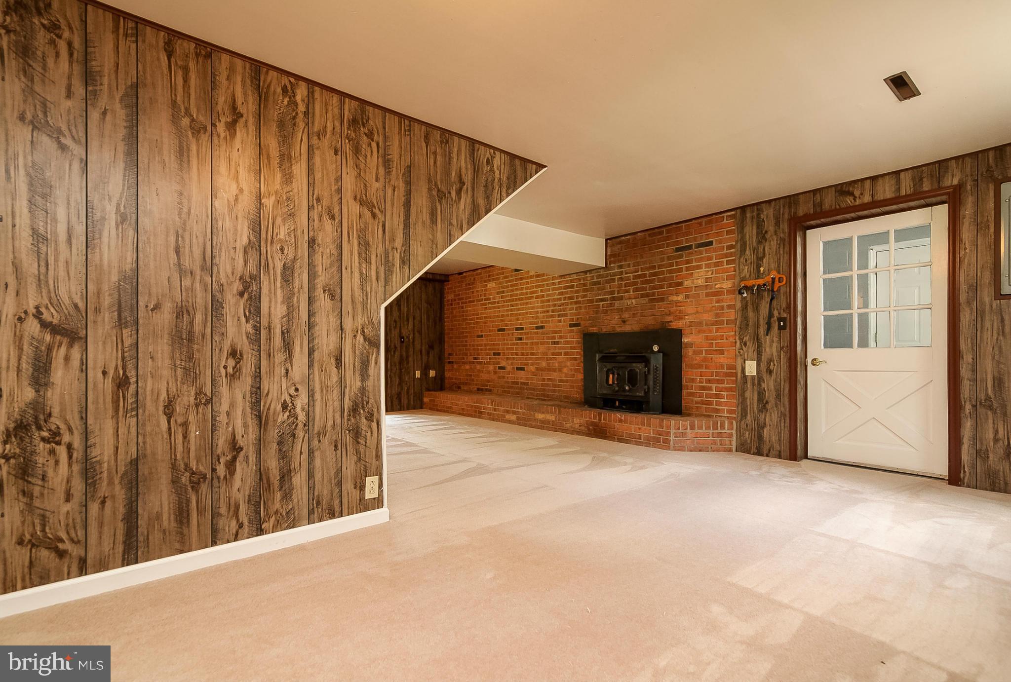 13088 Elk Ridge Road Fredericksburg, VA 22406 - Photo 15 of 30 Lower level door leading to Breezeway to Garage