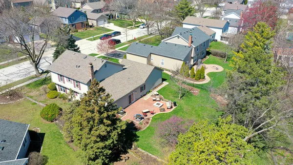 $699,900 | 229 Tudor Lane, Schaumburg, IL 60193