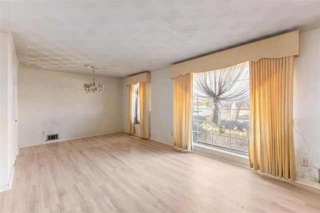 $325,000 | 3706 Kimballdale Drive, Dallas, TX 75233