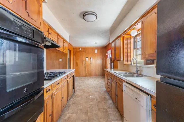 $325,000 | 3706 Kimballdale Drive, Dallas, TX 75233