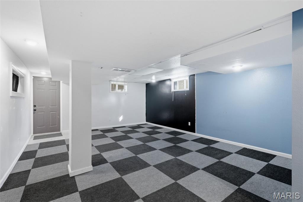 1800 Patterson Road Florissant, MO 63031 - Photo 32 of 43