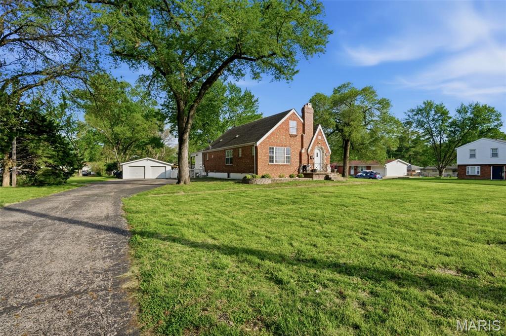 1800 Patterson Road Florissant, MO 63031 - Photo 34 of 43