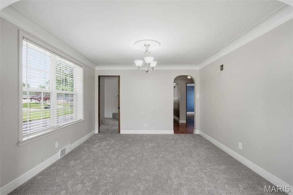 1800 Patterson Road Florissant, MO 63031 - Photo 9 of 43