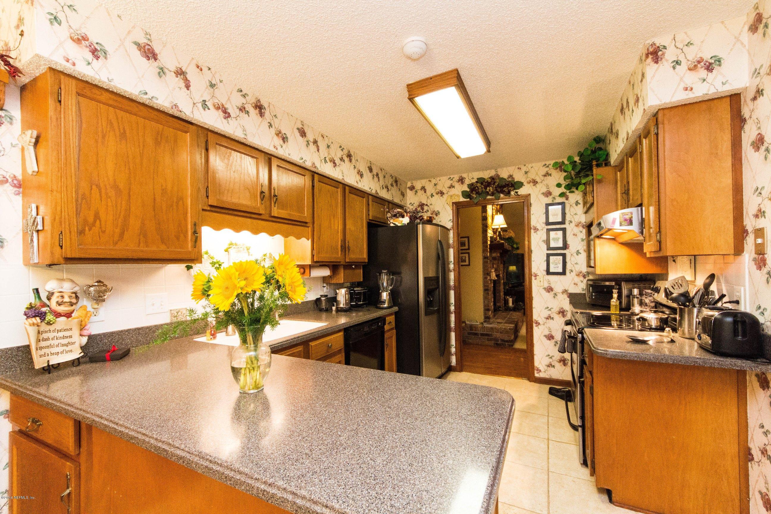 4448 Thicket Ridge Lane Jacksonville, FL 32258 - Photo 14 of 37 Kitchen