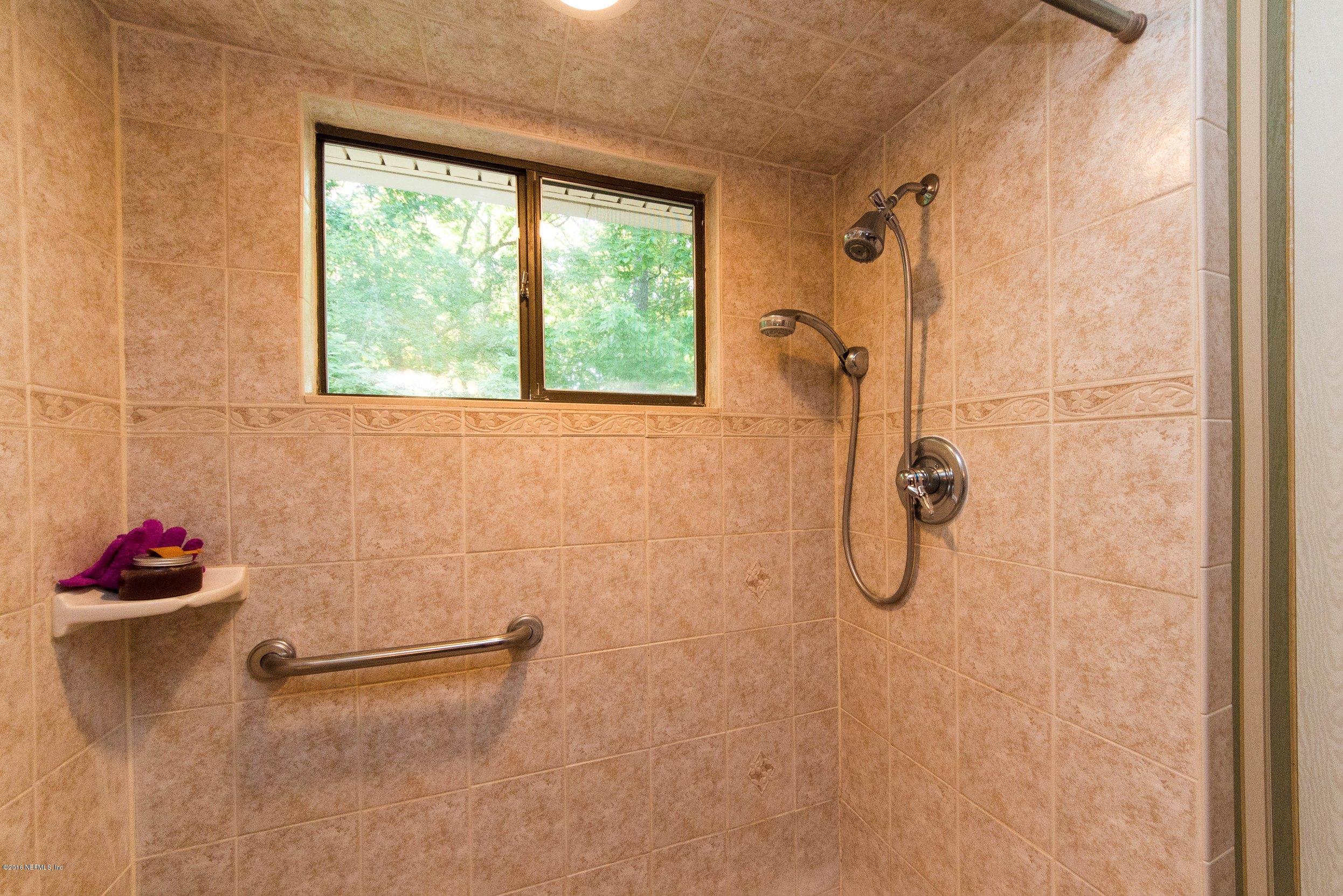 4448 Thicket Ridge Lane Jacksonville, FL 32258 - Photo 22 of 37 Master Shower