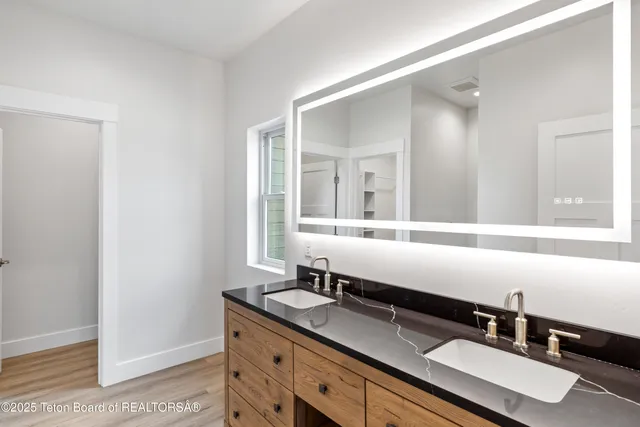 $895,000 | 65 Caribou Peak Loop, Etna, WY 83118