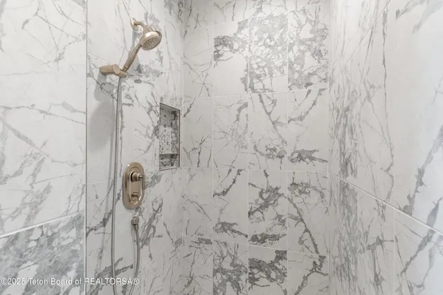 $895,000 | 65 Caribou Peak Loop, Etna, WY 83118